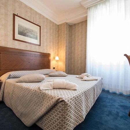 Quality Hotel Nova Domus Roma Exterior foto