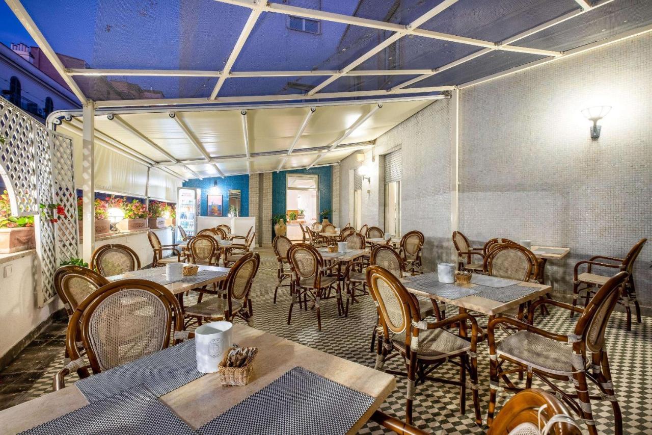 Quality Hotel Nova Domus Roma Exterior foto