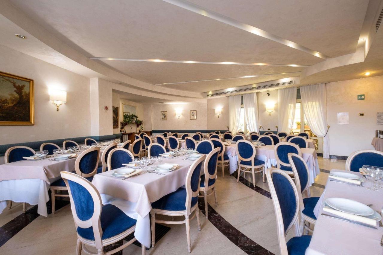Quality Hotel Nova Domus Roma Exterior foto