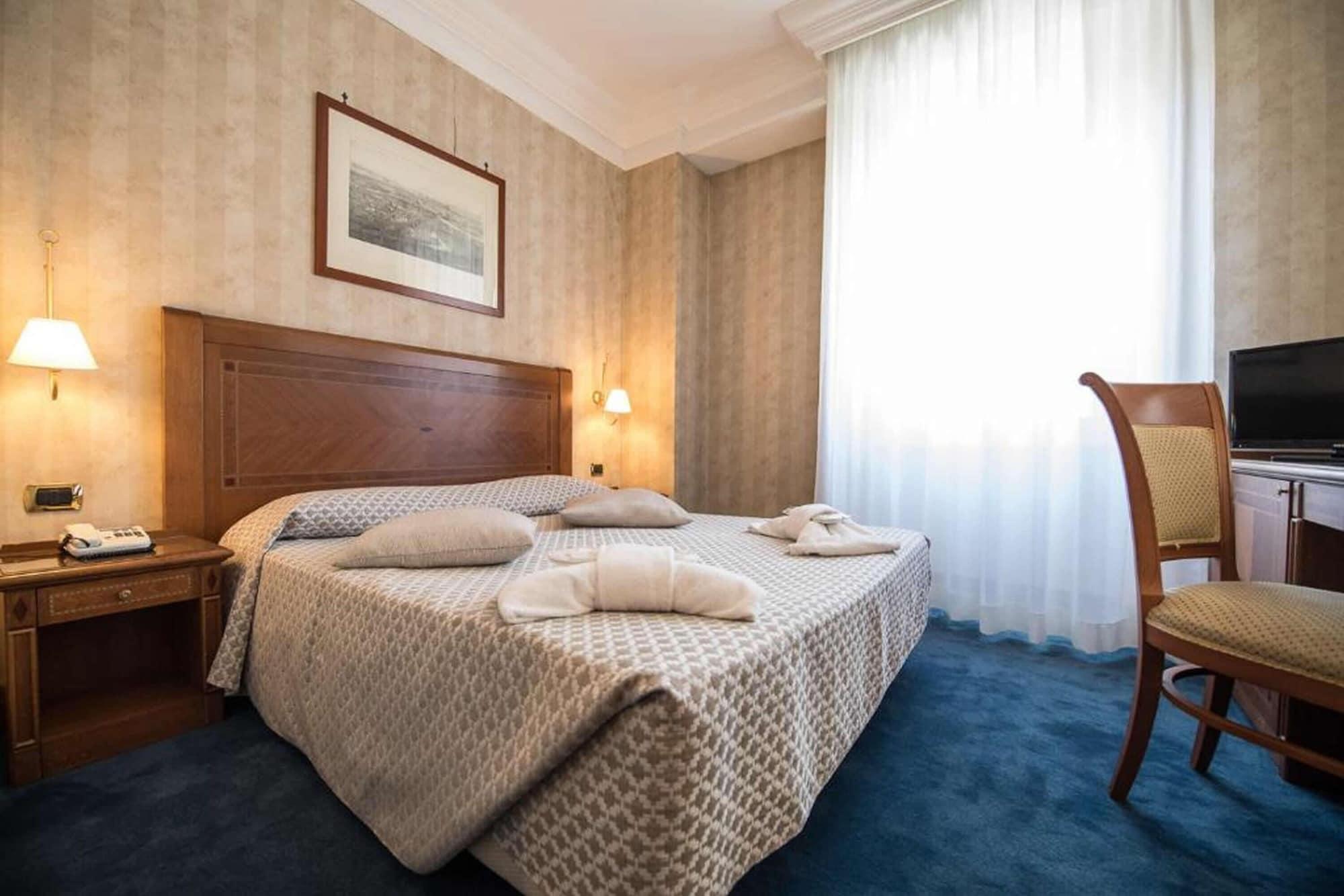 Quality Hotel Nova Domus Roma Exterior foto