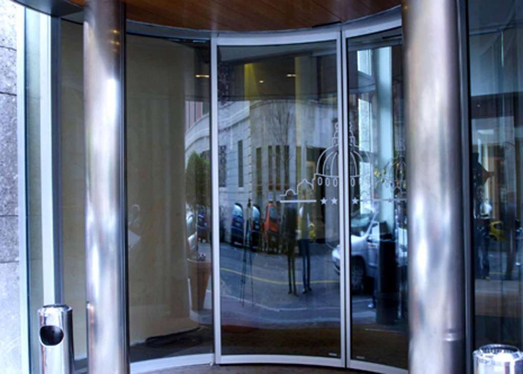 Quality Hotel Nova Domus Roma Exterior foto